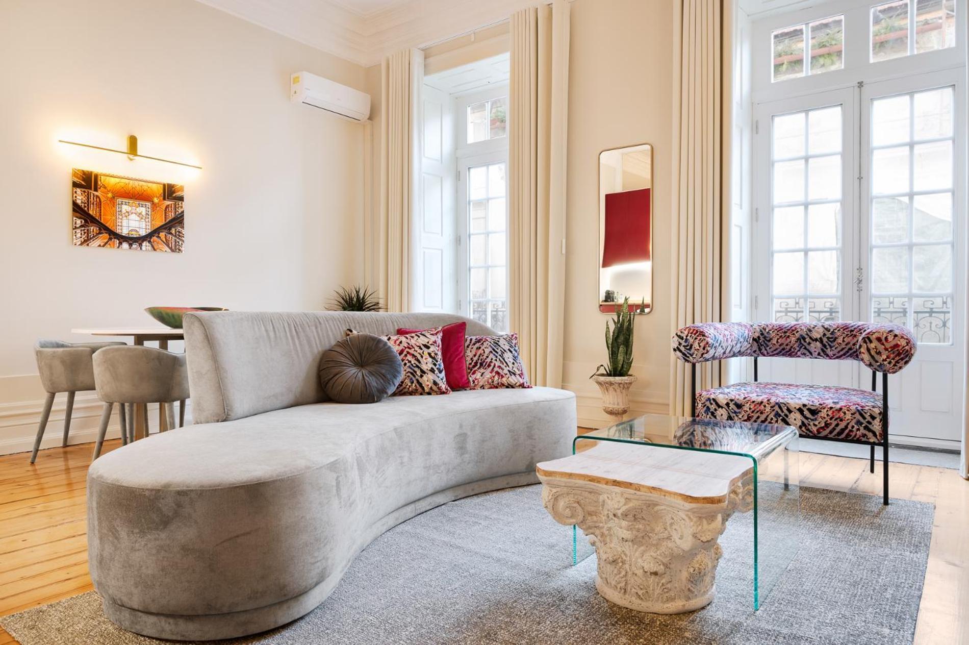 42 2 F Historical At Cardosas Block Apartment
